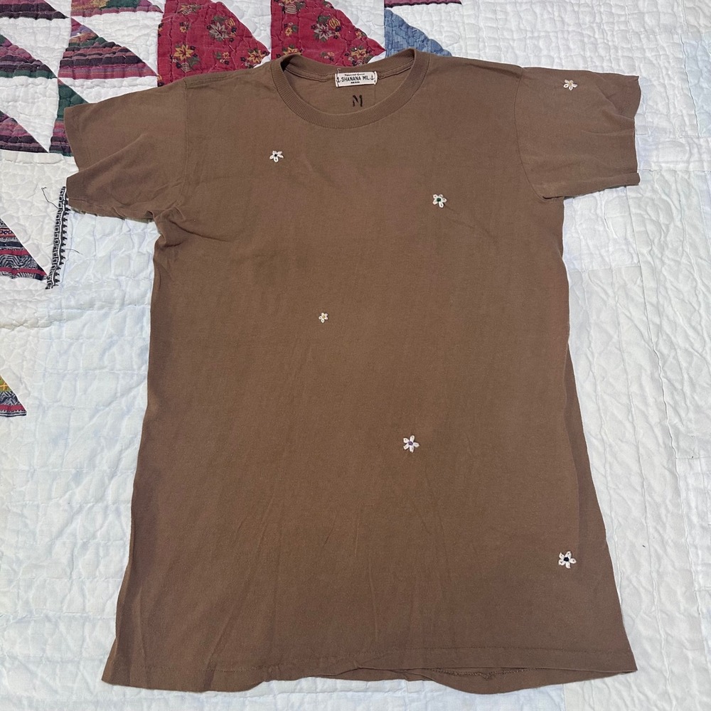 Shanana Mil T-Shirt Brown Embroidered Floral Experimental Garment Mens Medium